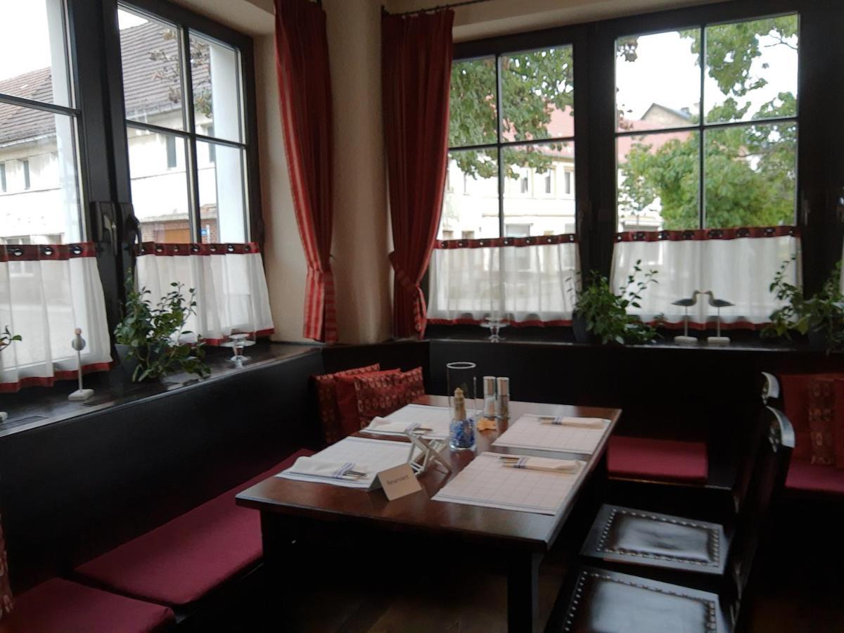 Hotel Weisses Ross Elsterwerda Buitenkant foto