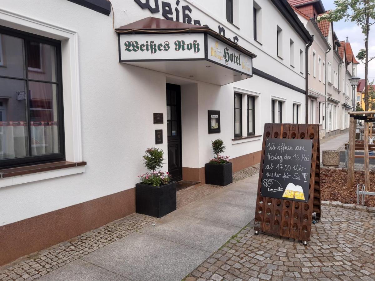Hotel Weisses Ross Elsterwerda Buitenkant foto